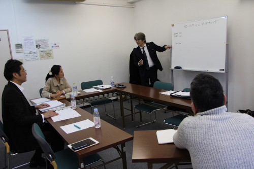 日本経済新聞 西新専売所 河田所長